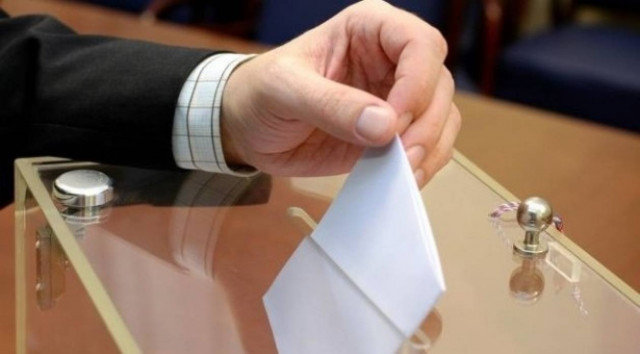 Δημοσκόπηση: «Παγωμένα» τα ποσοστά των κομμάτων στη Κύπρο