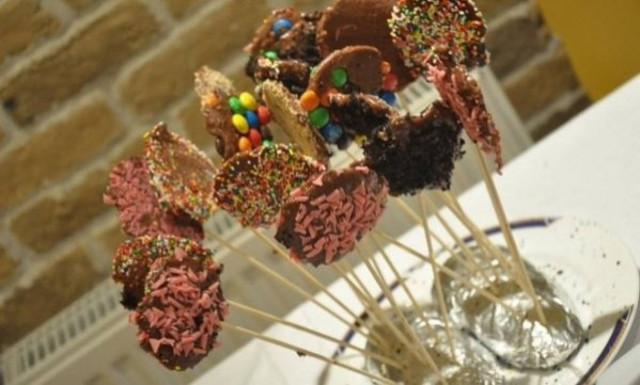 Συνταγή για σοκολατένια χριστουγεννιάτικα γλειφιτζούρια!