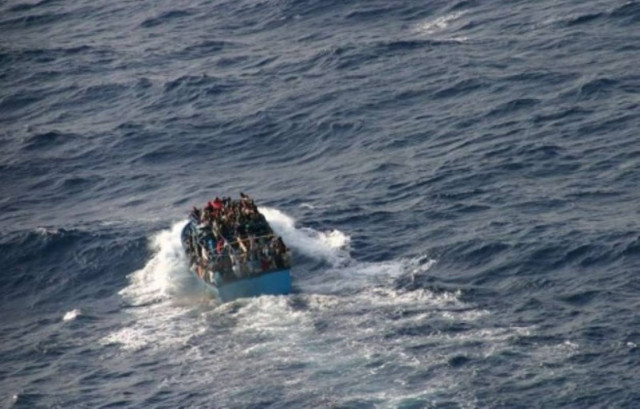 Ιταλία: Διέσωσαν πάνω από 100 Σύρους πρόσφυγες