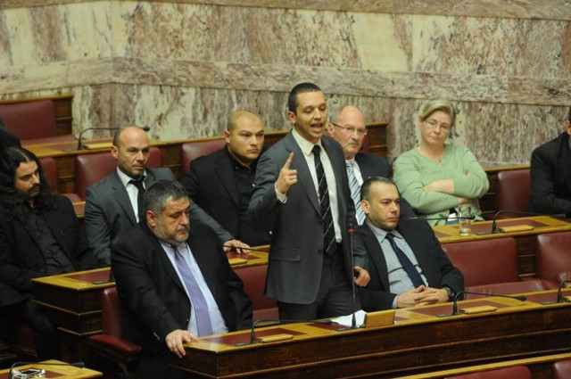 Κασιδιάρης: Κατάπτυστος και παράνομος ο προϋπολογισμός