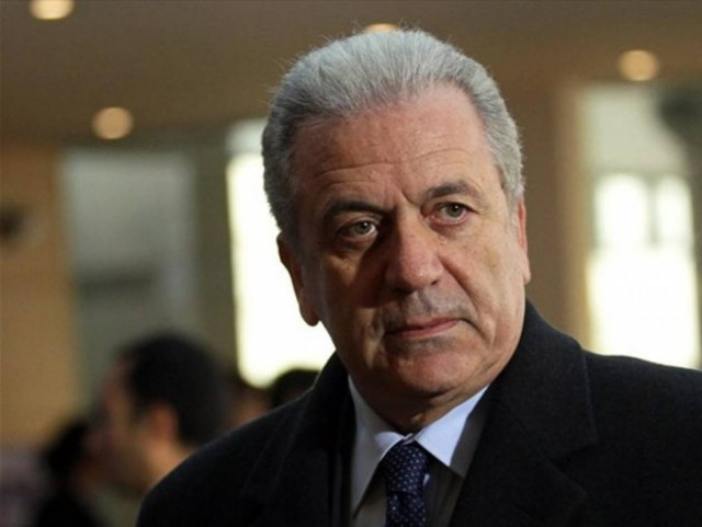 Ο Αβραμόπουλος θα εκπροσωπήσει την κυβέρνηση στην κηδεία του Μαντέλα