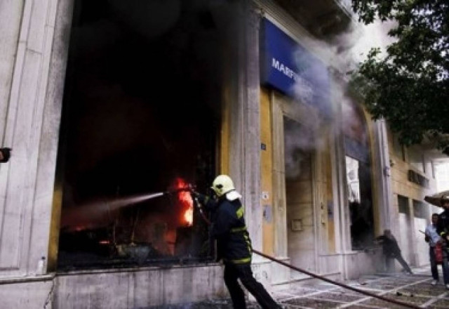 Έφτασε η ώρα: Ξεκινά αύριο η δίκη για τους νεκρούς της Marfin