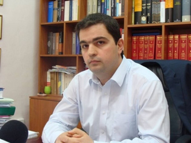 Συλλυπητήρια από το ΠΑΣΟΚ για το θάνατο του αστυνομικού στη Φλώρινα