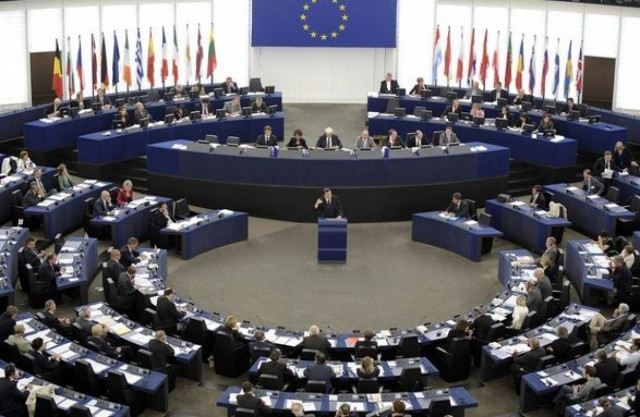 Με οριακή πλειοψηφία το ευρωκοινοβούλιο τάχθηκε κατά των αμβλώσεων
