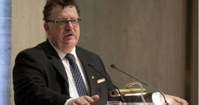 Τους στόχους της «Ελληνογερμανικής Συνέλευσης» παρουσίασε ο Φούχτελ