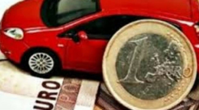 Μόλις το 7% έχει προμηθευτεί τα τέλη κυκλοφορίας