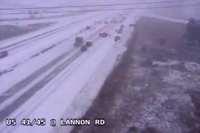 Απίστευτη καραμπόλα λόγω παγετού στο Γουισκόνσιν των ΗΠΑ (βίντεο)