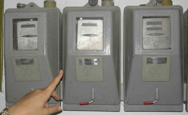 Πρώτη επανασύνδεση ρεύματος σε πολίτη