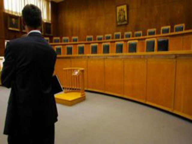 Πρωτοφανής καταγγελία Εισαγγελέα Πρωτοδικών