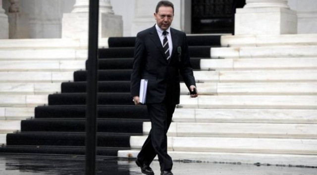 ΤΩΡΑ: Στο Μαξίμου ο Γ. Στουρνάρας