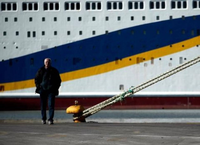 Απαγορευτικό απόπλου από Πειραιά, Ραφήνα και Λαύριο