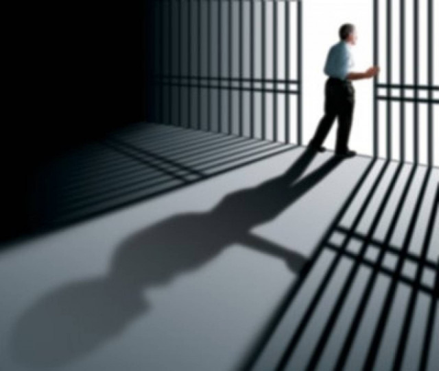 Τραγικό: Μείωσαν την ποινή στον βιαστή του 8χρονου αγοριού στην Κρήτη