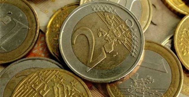 WSJ: Το πρωτογενές πλεόνασμα ενισχύει τη θέση της Ελλάδας