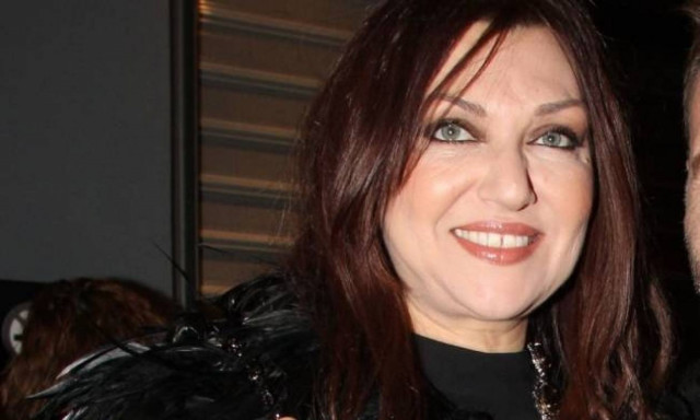 Καίτη Γαρμπή: «Ψάχνω το κινητό του συντρόφου μου»