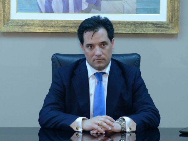 Τα «ευχαριστώ» του Άδωνι στην Τρόικα και τον Παπανδρέου που την έφερε