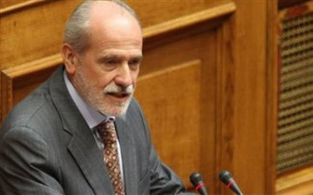 Η μπηχτή Κουτσούκου και η πληρωμένη απάντηση