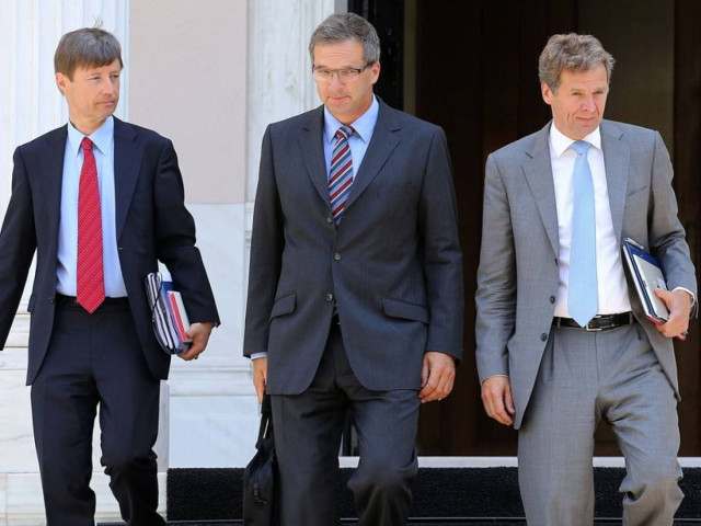 Άπραγη με ολίγη από «πρόοδο» αποχωρεί η Τρόικα