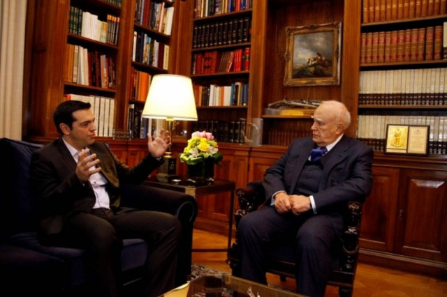 Συνάντηση Παπούλια – Τσίπρα στις 15:00