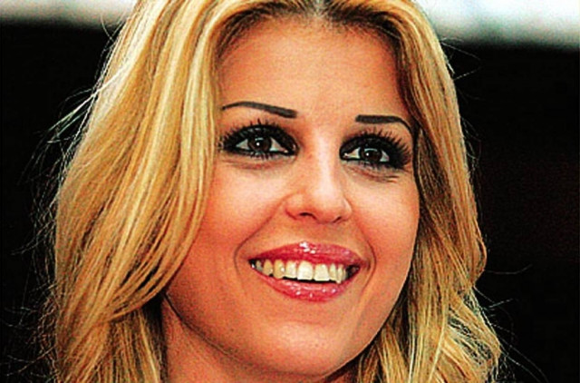 Να φύγει από την Ελλάδα θέλει η 'Ελενα Ράπτη