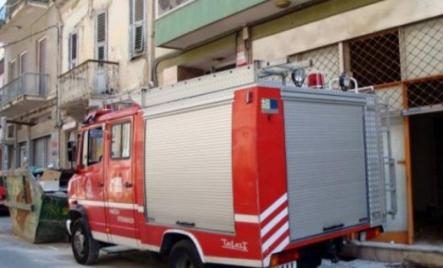 Φωτιά κατέστρεψε μονοκατοικία στην Κοζάνη