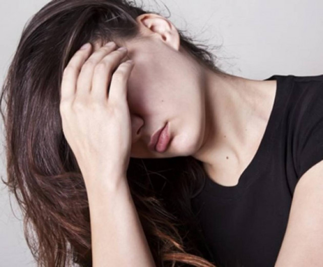 Είμαστε μαζί 10 χρόνια μα όσο περνάει ο καιρός νιώθω ψυχρή ...