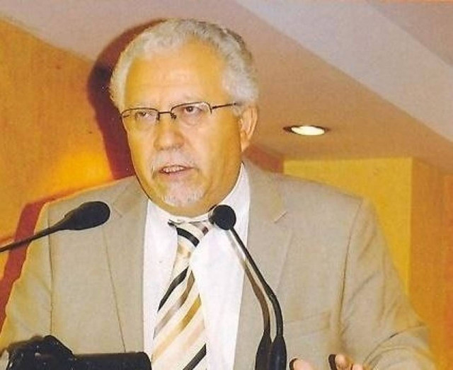 Τίμησαν τον Νίκο Μπουζάνη