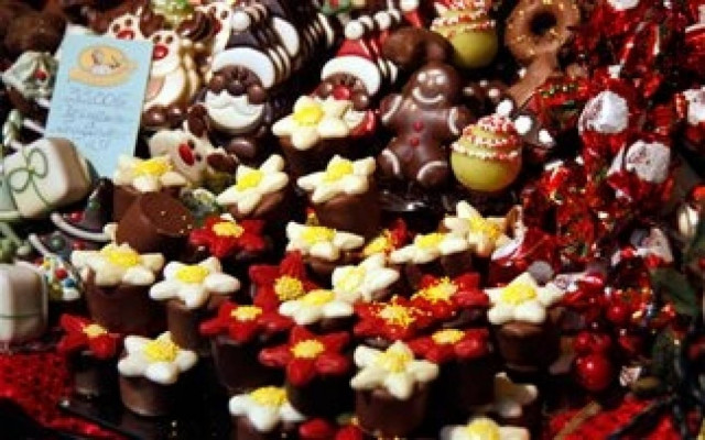 Εορταστικό ωράριο στην αγορά