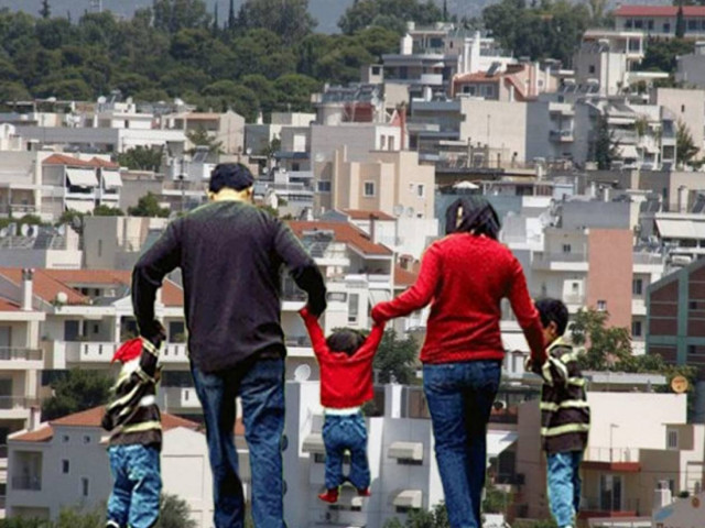 Περισσότεροι τρίτεκνοι και πολύτεκνοι απαλλάσσονται από φόρο ακινήτων