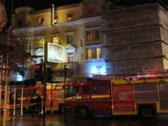 Λονδίνο: Ελέγχουν τα ιστορικά θέατρα μετά την κατάρρευση