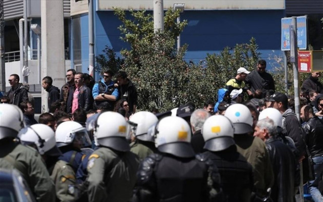 Επεισόδια και χημικά στη Ριζούπολη