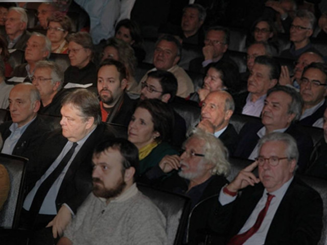 Καταποντίζεται η «Ελιά»