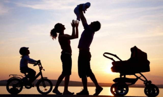 Οικογενειακό επίδομα ΟΓΑ: Ξεκίνησε η καταβολή - Ποιους αφορά