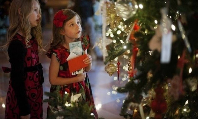 Μαθαίνουμε τα χριστουγεννιάτικα τραγουδάκια στα παιδιά μας!