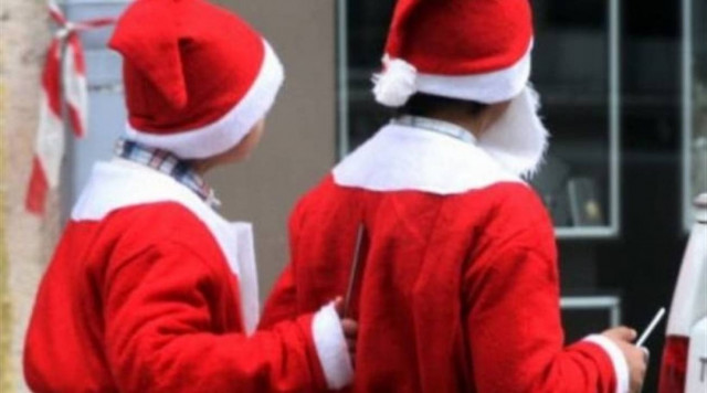 Ντροπή: Ανήλικοι λήστεψαν παιδιά που έλεγαν τα κάλαντα!