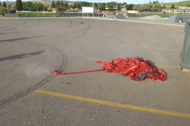 Τι συμβαίνει όταν σκάνε ταυτόχρονα 128.000 δυναμιτάκια;