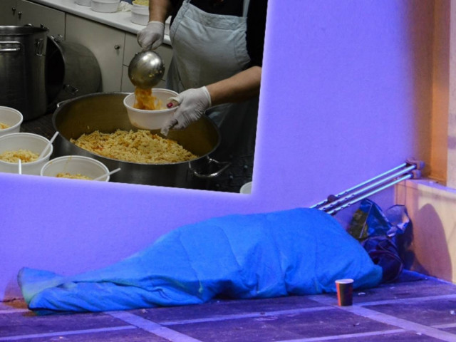 «Τα Ντικενσιανά Χριστούγεννα των νεόπτωχων Ελλήνων»