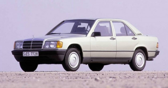 MERCEDES 190: H BABY BENZ πρόγονος της C-CLASS που άλλαξε τα δεδομένα