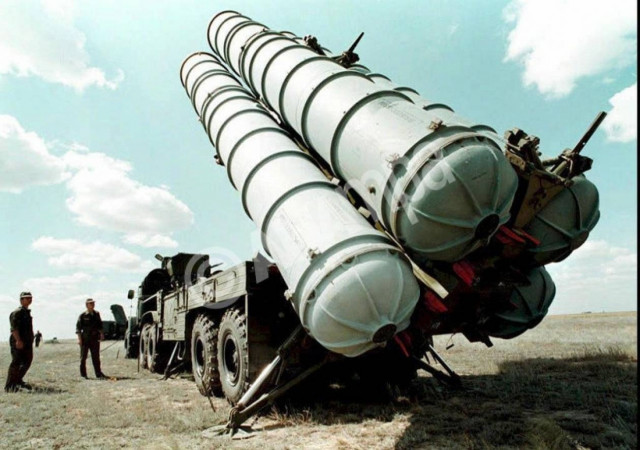 ΗΠΑ: Εστειλε πυραύλους της κατηγορίας «αέρος-ξηράς» στο Ιράκ