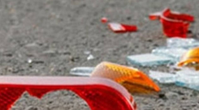 Μάνα και γιος χτύπησαν μοτοποδηλάτη και τον εγκατέλειψαν!