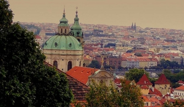 Πυρκαγιά στο μετρό της Πράγας