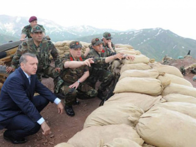 Η γειτονική πολιτική κρίση μπορεί να επηρεάσει άμεσα την Ελλάδα