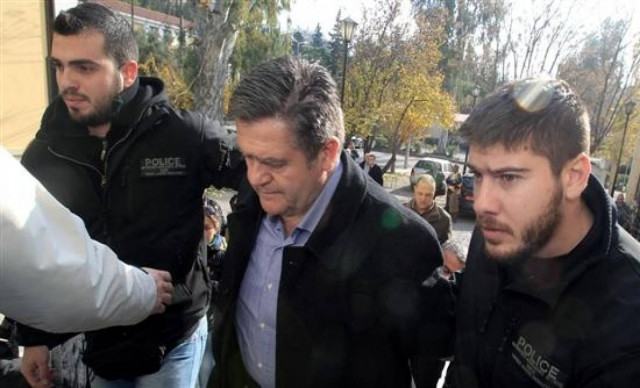 Εκτός Εθνικής Τράπεζας ο Τομπούλογλου