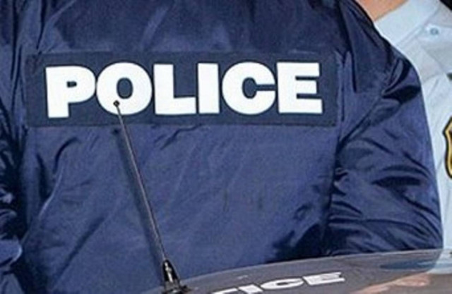 Εντοπίστηκε αποθήκη που διέλυαν κλεμμένα οχήματα