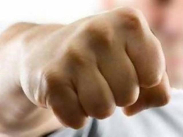 Έστειλε στο νοσοκομείο τον διαχειριστή επειδή ζήτησε τα κοινόχρηστα