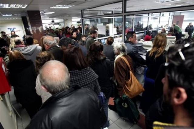 ΥΠΟΙΚ: Πληρώστε ως την Τρίτη τα τέλη κυκλοφορίας