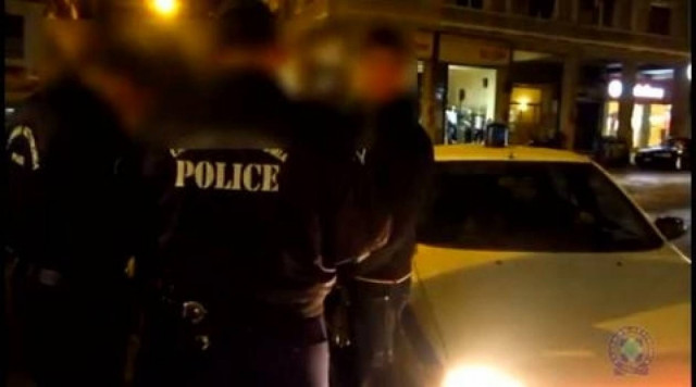 «Ξένιος Ζεύς»: 37 συλλήψεις στο κέντρο της Αθήνας