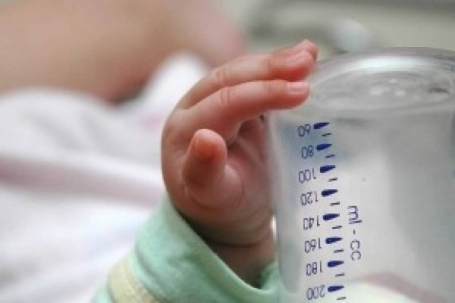 ΣΟΚ: Γιατρός παραδέχθηκε πως πωλούσε βρέφη