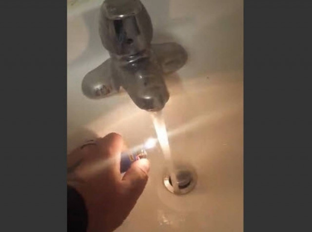 Το υγρό πυρ... υπάρχει! (βίντεο)