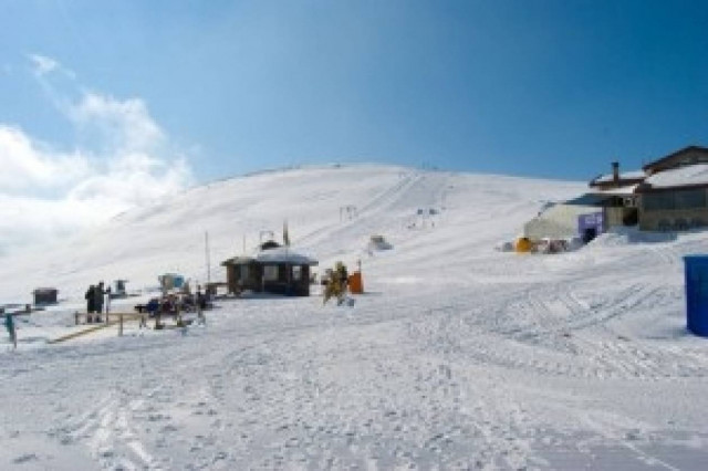 Με φρέσκο χιόνι έκανε ποδαρικό το 2014 στα χιονοδρομικά κέντρα