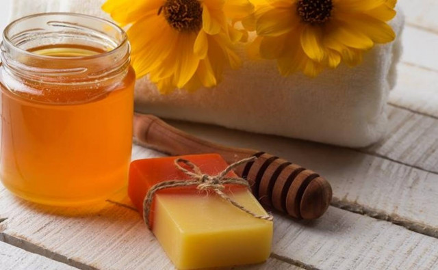 Μέλι: Πέντε χρήσεις για το σώμα σας μόνο!